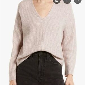 Juniper Ribbed Wool Blend V-Neck Sweater in pale pink